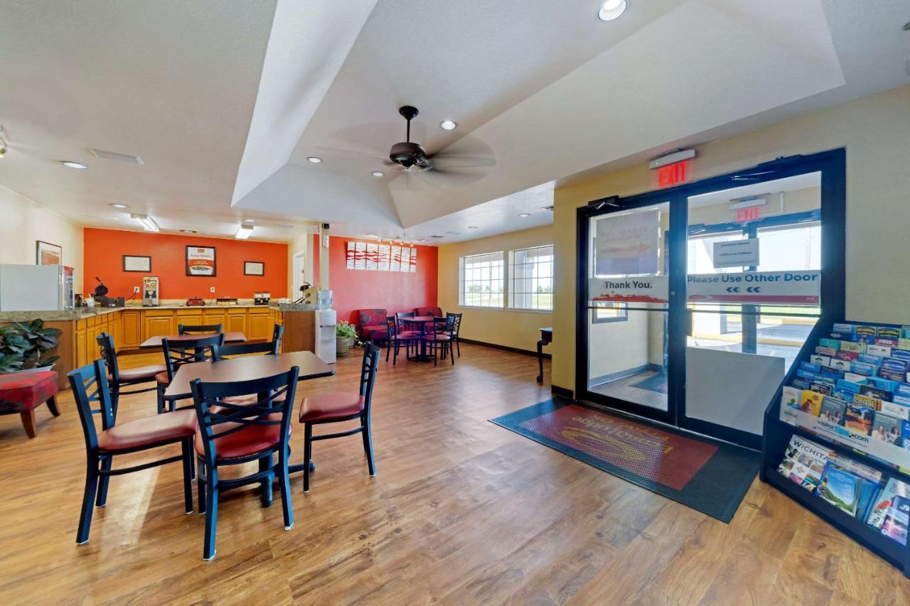 Econo Lodge Pryor Creek Kültér fotó