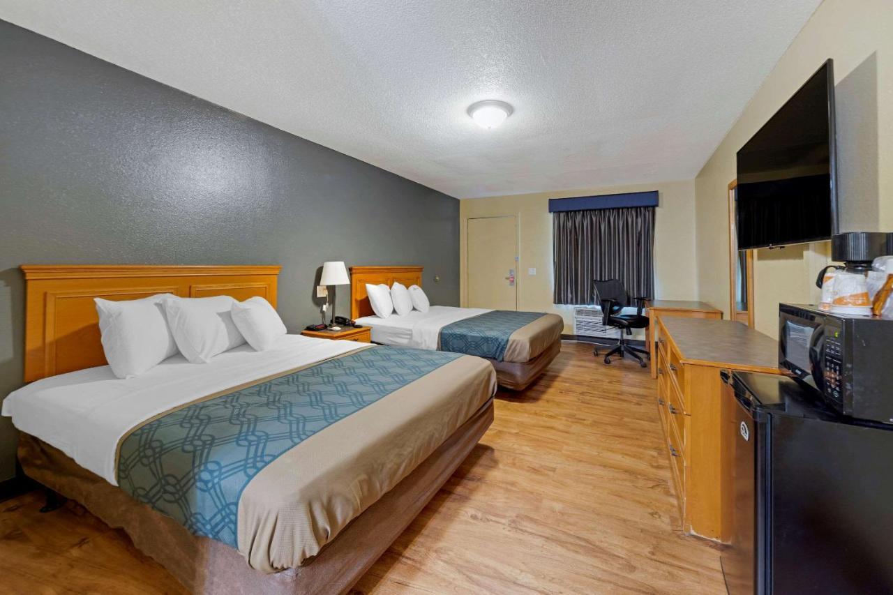 Econo Lodge Pryor Creek Kültér fotó