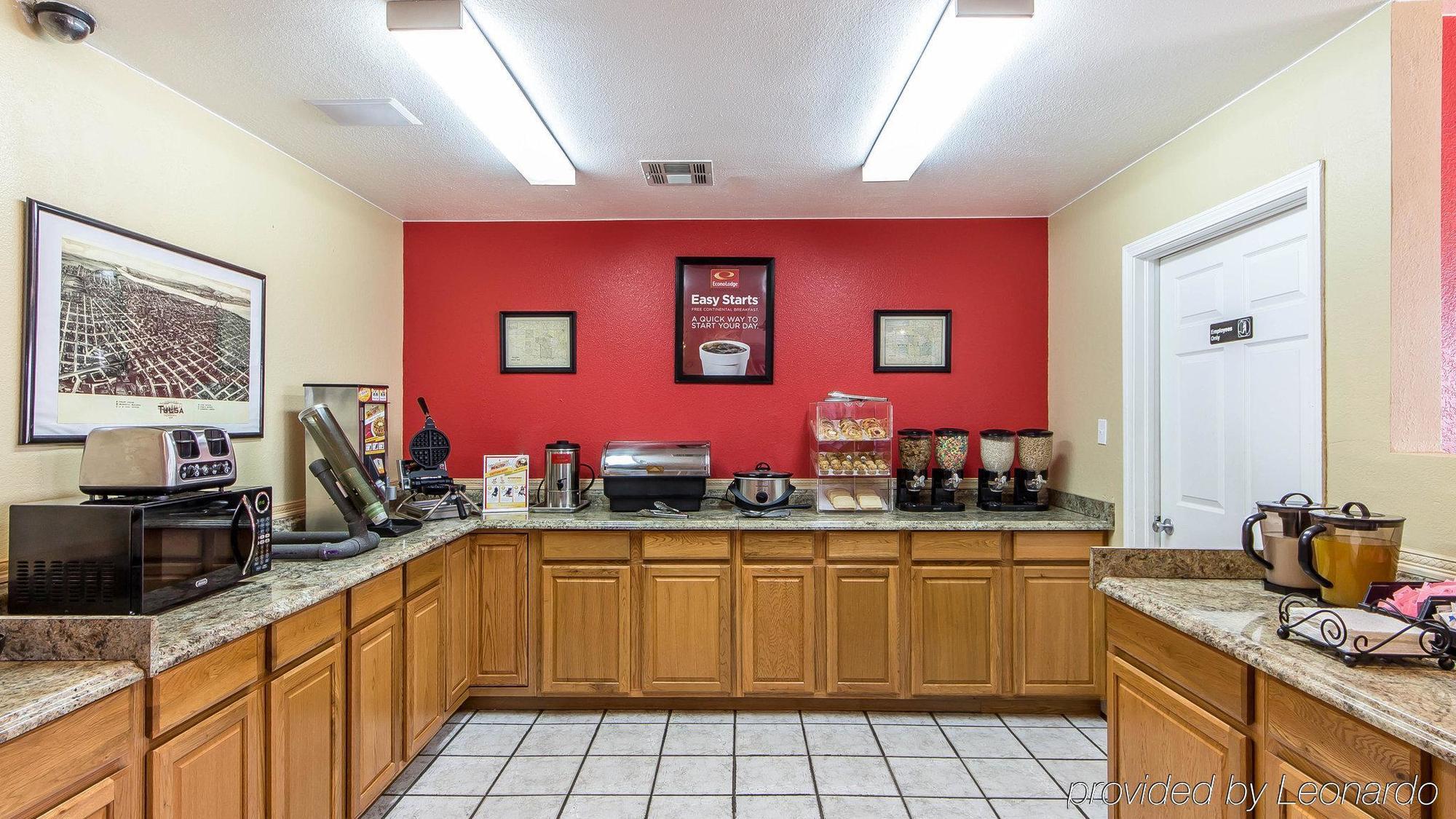 Econo Lodge Pryor Creek Kültér fotó
